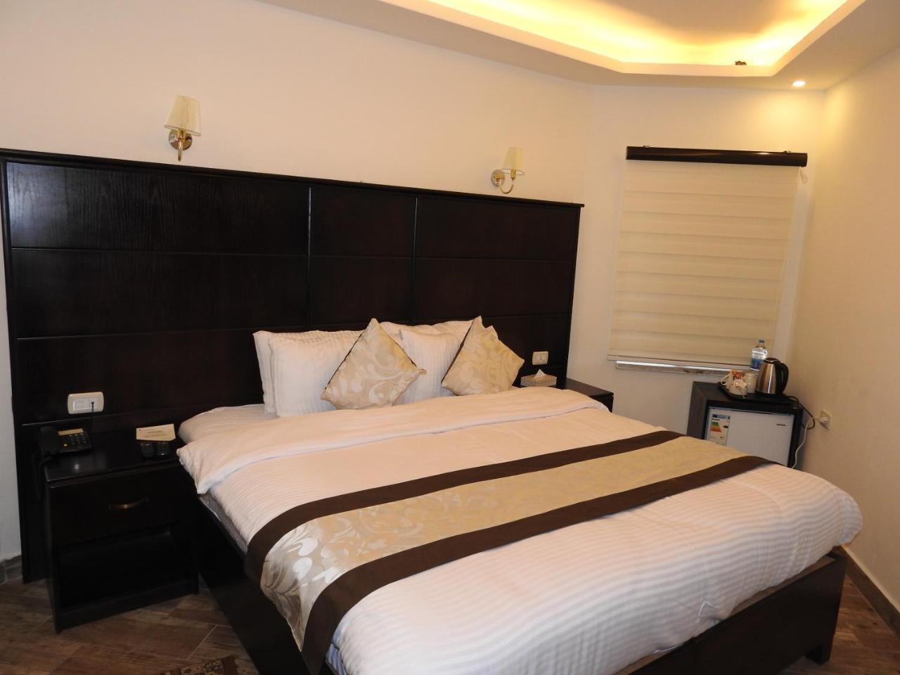 London Bridge Hotel Амман Екстер'єр фото